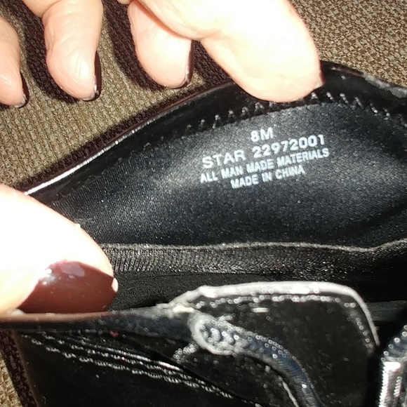 NWOT BLACK SHOE BOOT - Picture 5 of 5